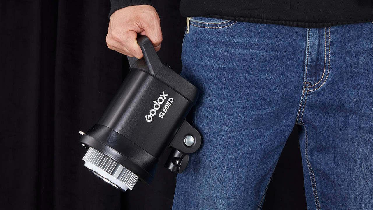 Godox SL60IIbi компактний та портативний