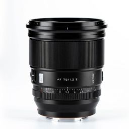 Обʼєктив Viltrox AF 75mm f/1.2 E для Sony E
