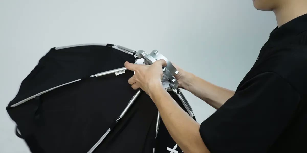 Раскрытие beauty dish EazyFlow — кадр 1