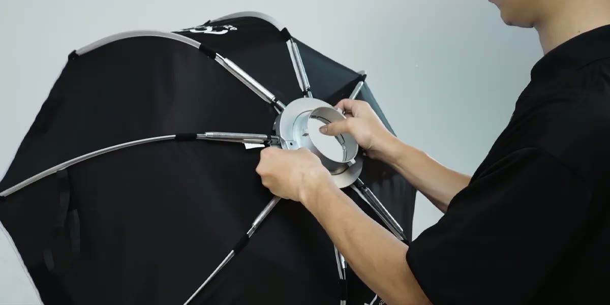 Раскрытие beauty dish EazyFlow — кадр 2