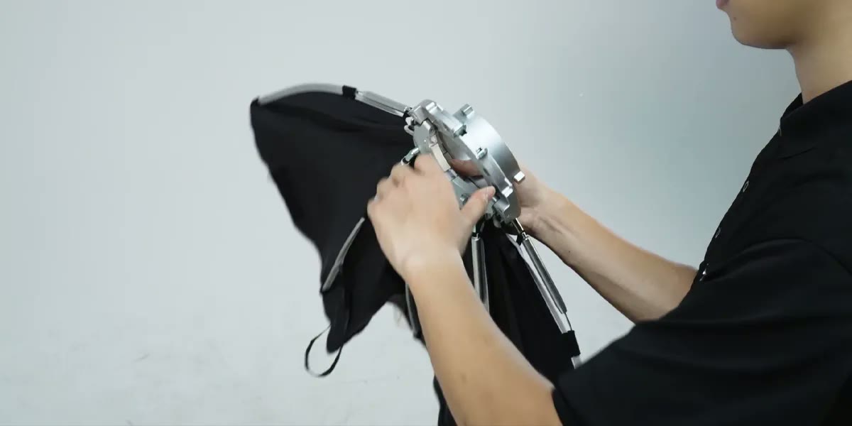 Раскрытие beauty dish EazyFlow — кадр 4
